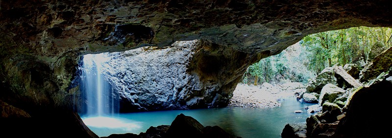 085_Natural_bridge.jpg - dank Stativ gelingt auch die Innenaufnahme der "Natural Bridge"